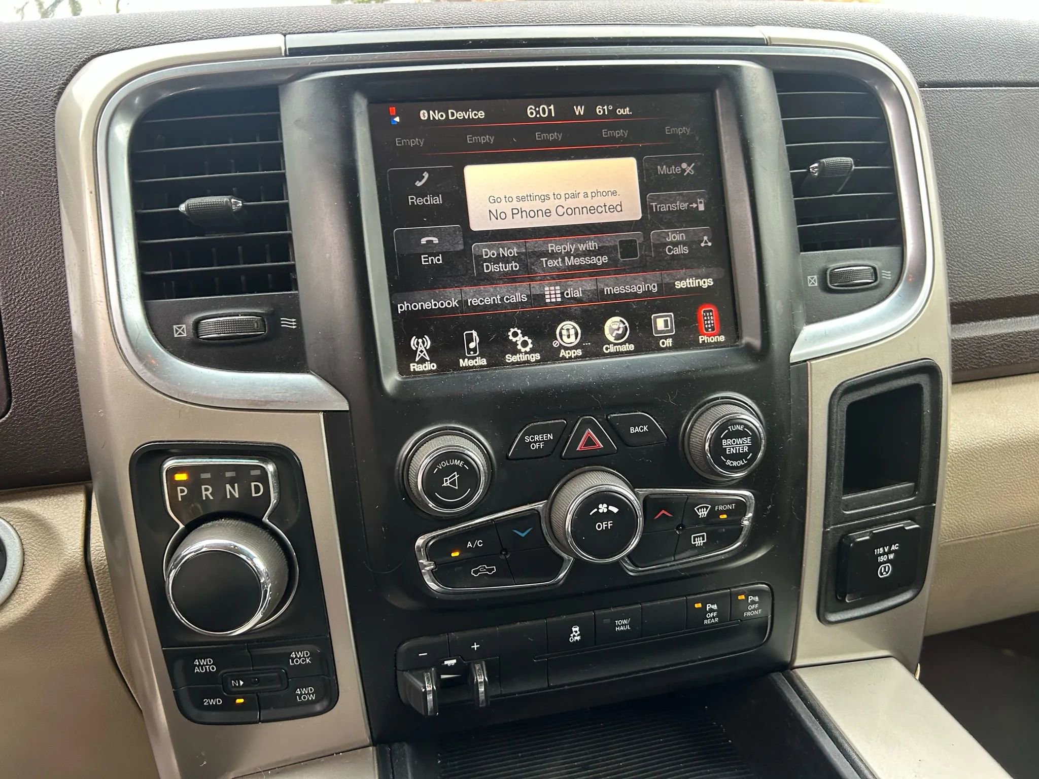 Used 2015 RAM 1500 Big Horn image 11