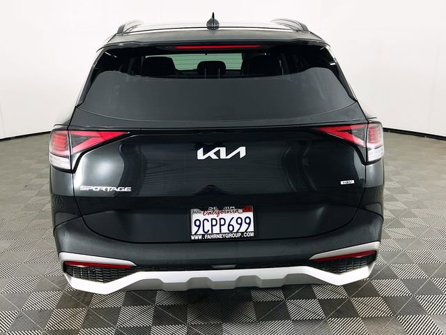 Used 2023 Kia Sportage EX w/ EX Premium Package image 6