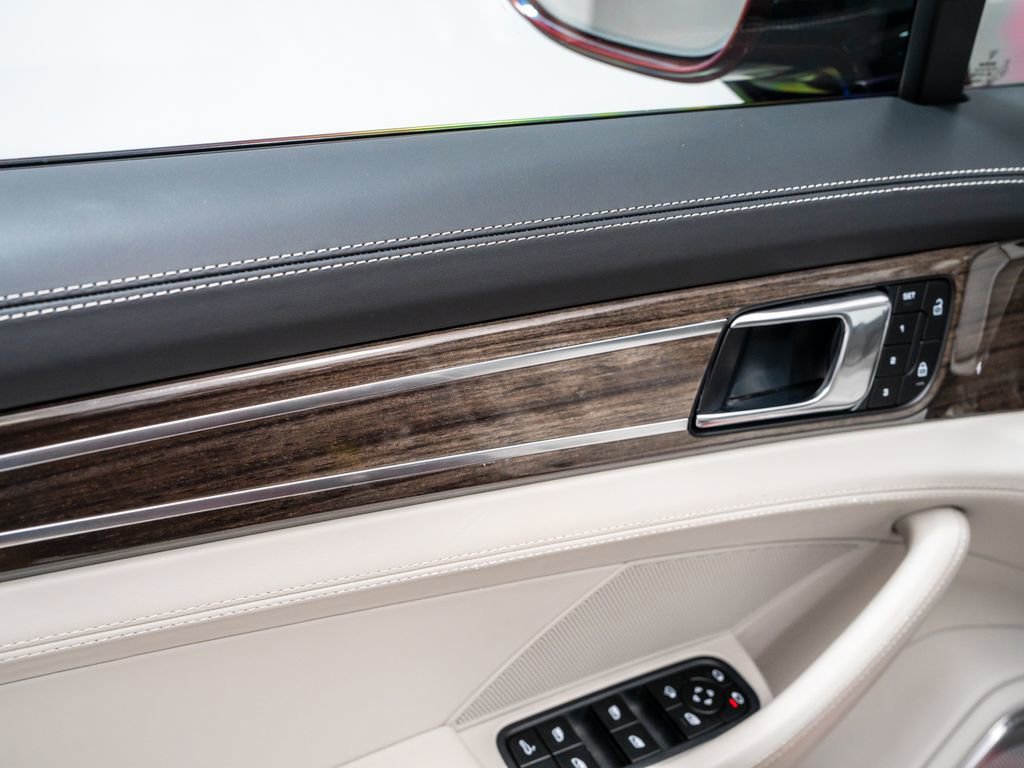 Certified 2023 Porsche Panamera GTS AWD/4WD image 25