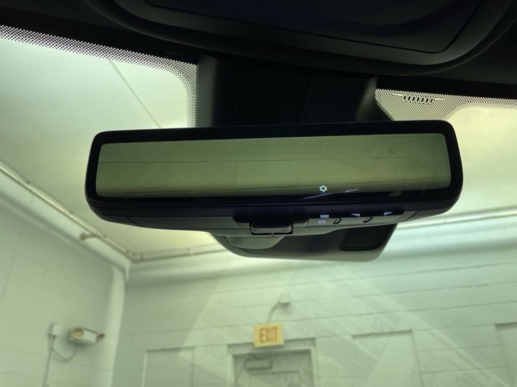 New 2025 Jeep Grand Cherokee Limited w/ Luxury Tech Group II RWD image 14