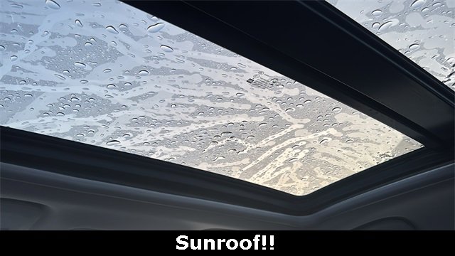 Used 2018 Chevrolet Malibu LT image 6