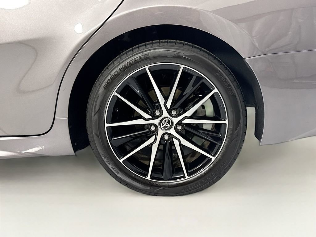 Used 2024 Toyota Camry SE w/ Audio Upgrade Package image 31