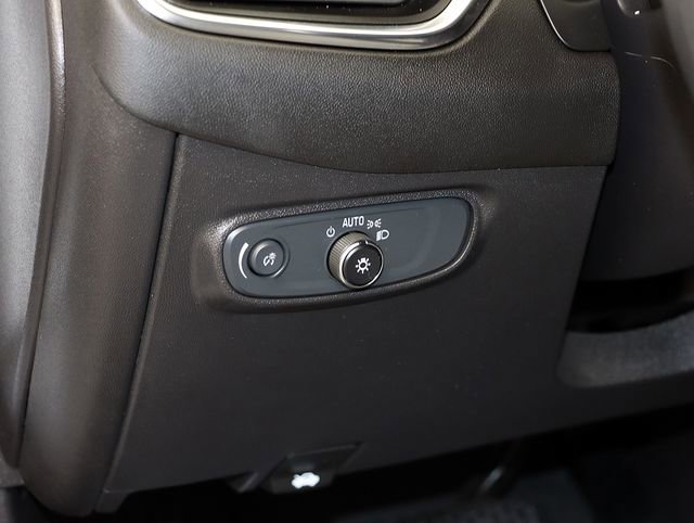 Certified 2024 Chevrolet Equinox LS w/ LS Convenience Package FWD image 24