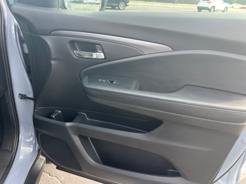 Certified 2022 Honda Pilot Sport image 31