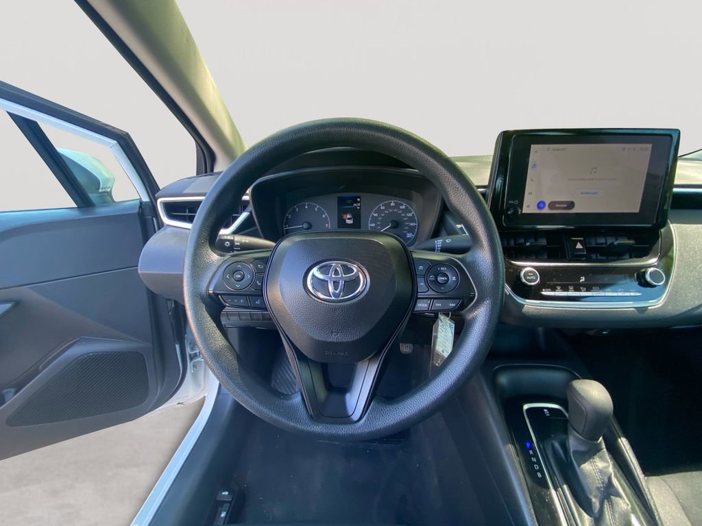 Used 2024 Toyota Corolla LE FWD image 12