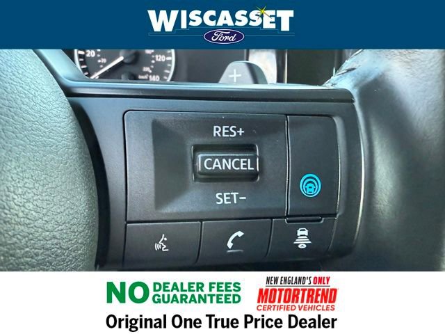 Used 2024 Nissan Pathfinder SV image 19