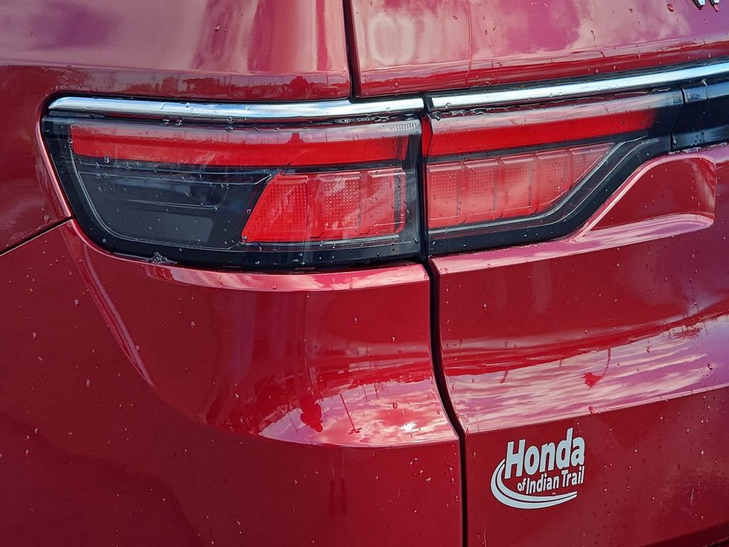 Used 2024 Jeep Wagoneer L Series II w/ Flexible Seating Group image 32