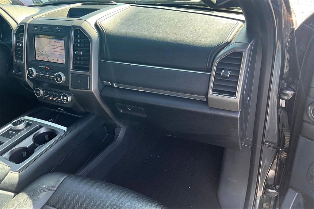Used 2019 Ford Expedition Max XLT w/ Equipment Group 202A image 27