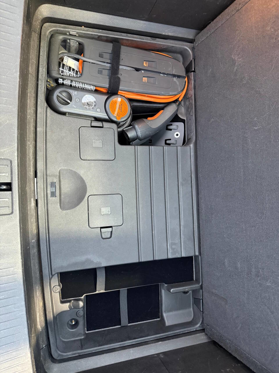 Used 2012 Chevrolet Volt Premium w/ Premium Trim Package image 18