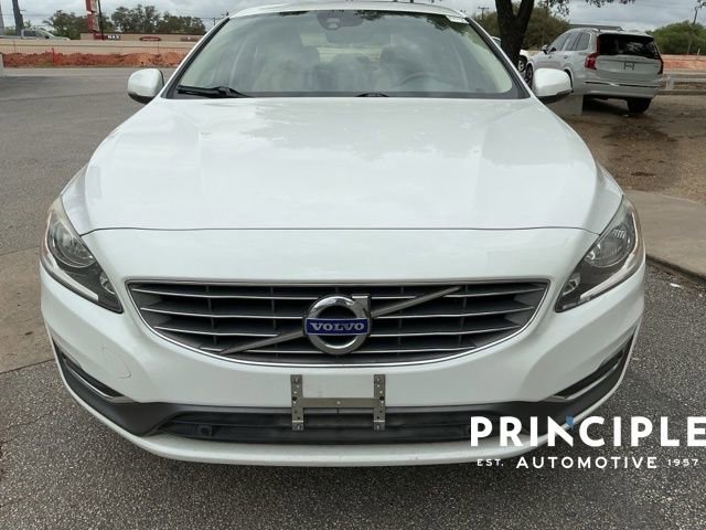 Used 2018 Volvo S60 T5 Inscription w/ Climate Package image 3