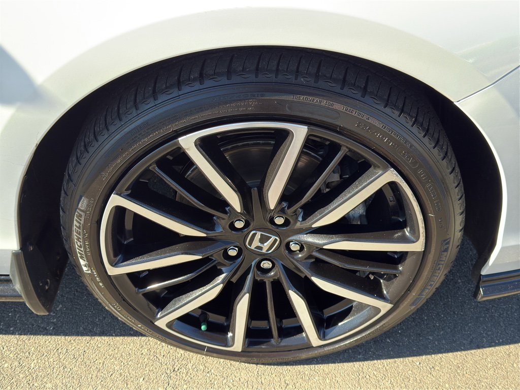 Used 2024 Honda Accord Touring image 32