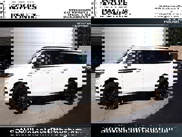 New 2025 Lincoln Navigator L Reserve w/ Jet Appearance Package