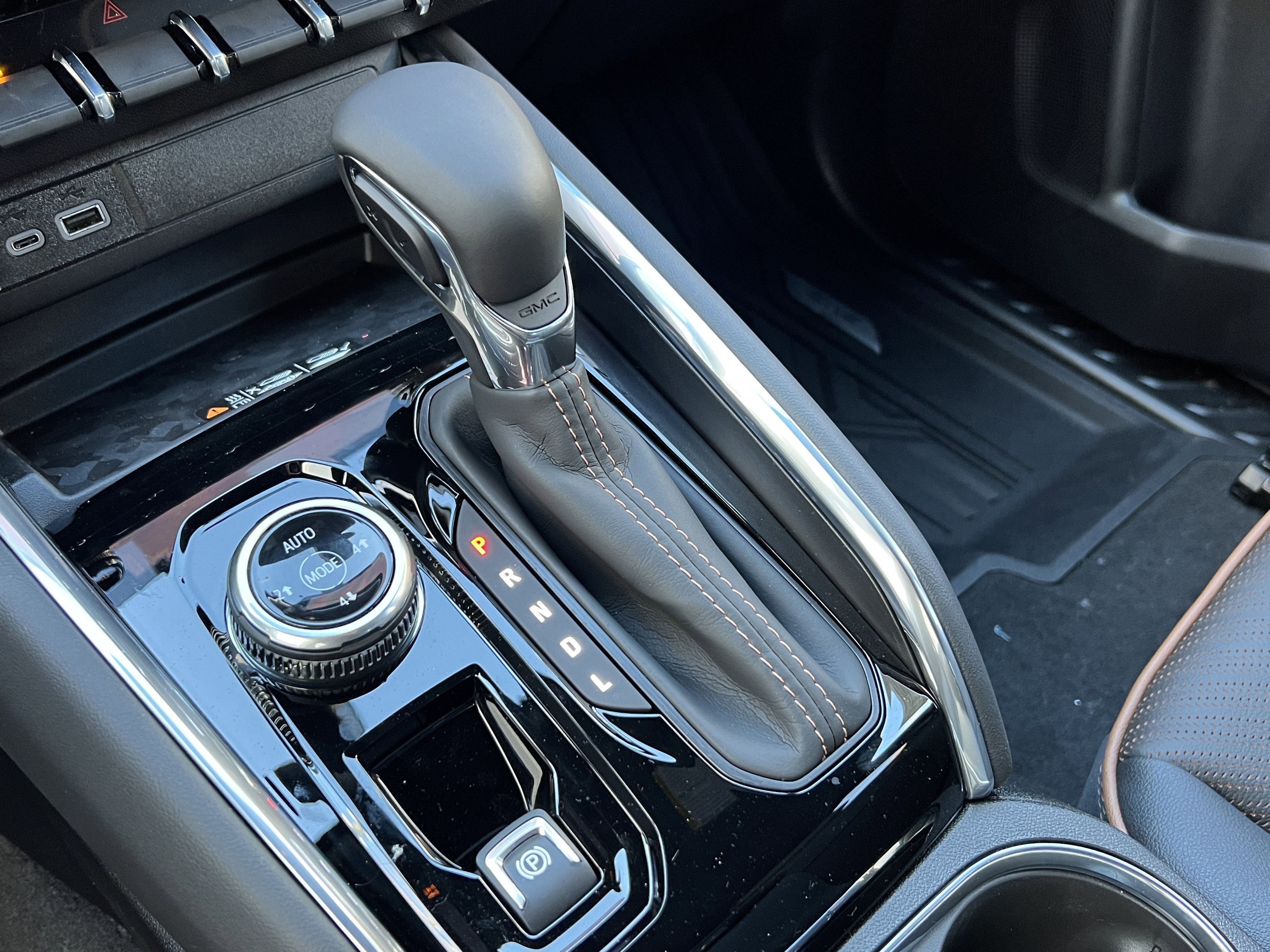 New 2026 GMC Canyon AT4 w/ Technology Plus Package image 28