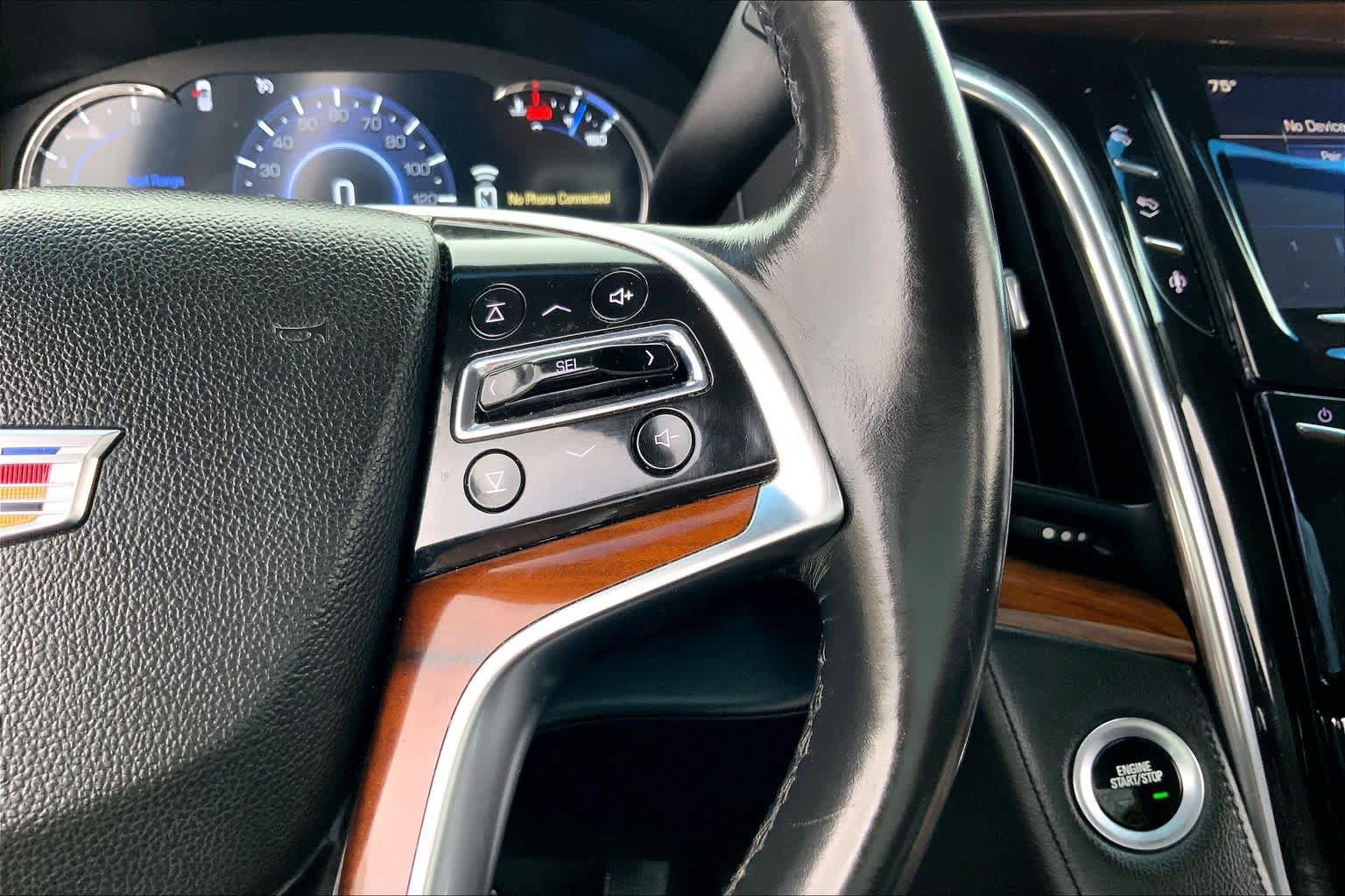 Used 2016 Cadillac Escalade ESV Luxury AWD/4WD image 24