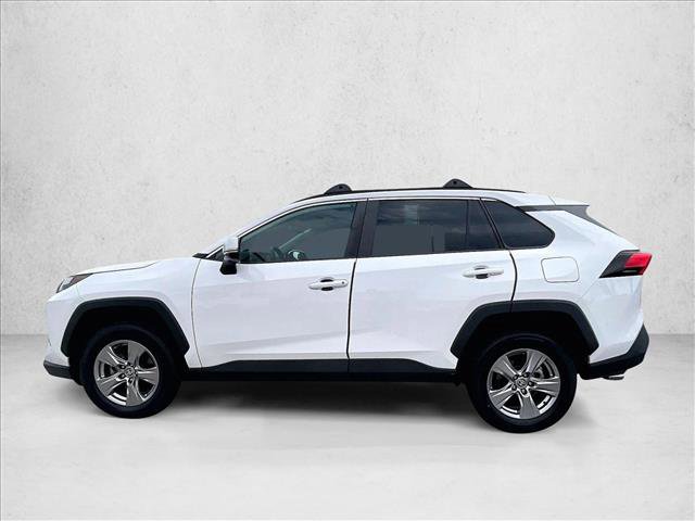Used 2022 Toyota RAV4 XLE FWD image 6