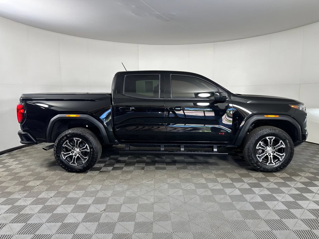 Used 2025 GMC Canyon AT4 AWD/4WD image 6