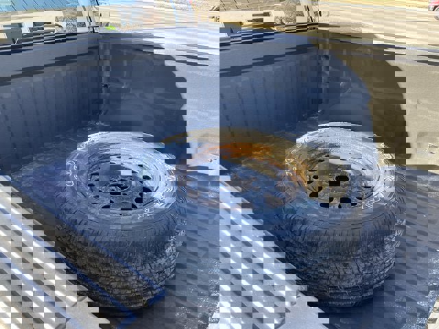 Used 2013 Ford F150 XLT w/ XLT Chrome Pkg image 5