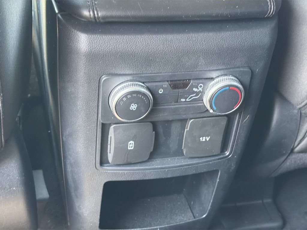 Certified 2021 Ford Explorer XLT RWD image 23