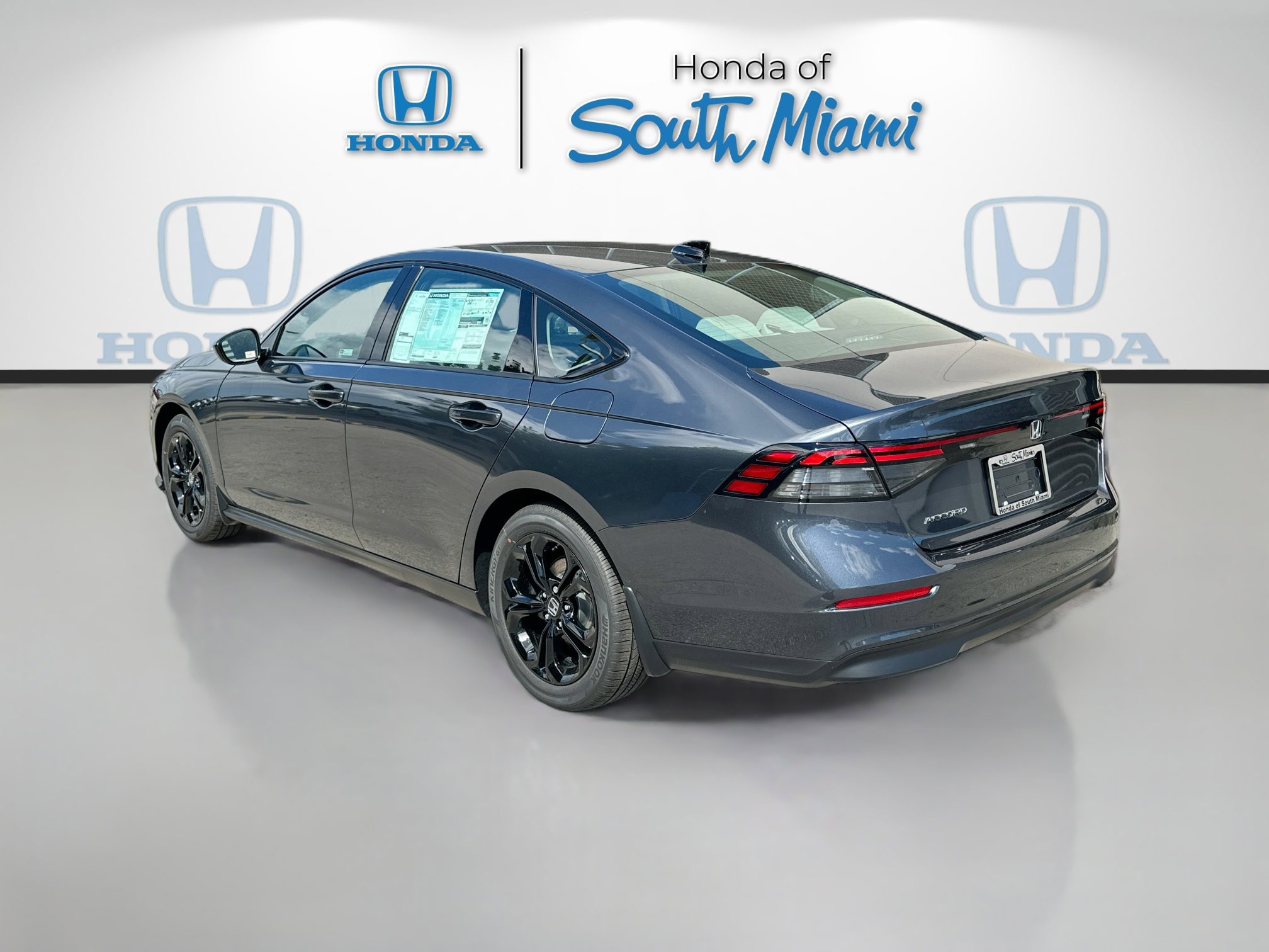 New 2025 Honda Accord SE image 4