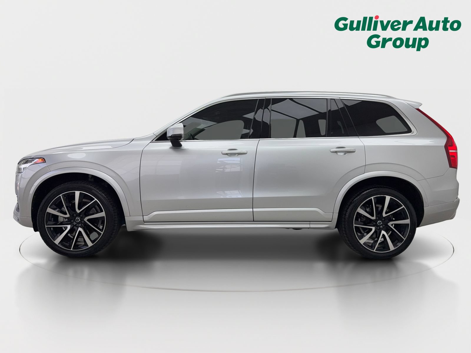 Used 2021 Volvo XC90 T6 Momentum w/ Advanced Package AWD/4WD image 3