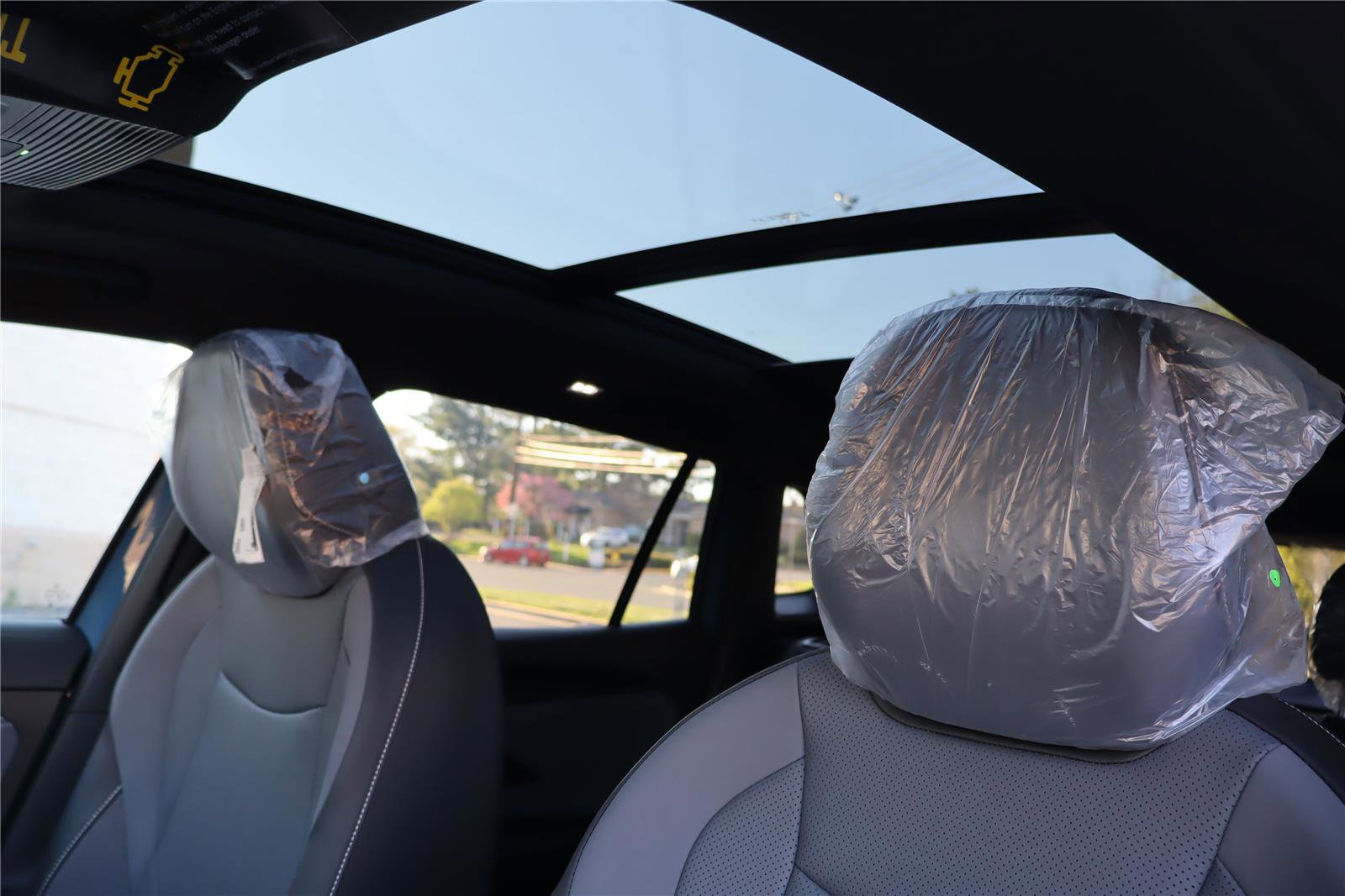 New 2026 Volkswagen Tiguan SE R-Line image 22