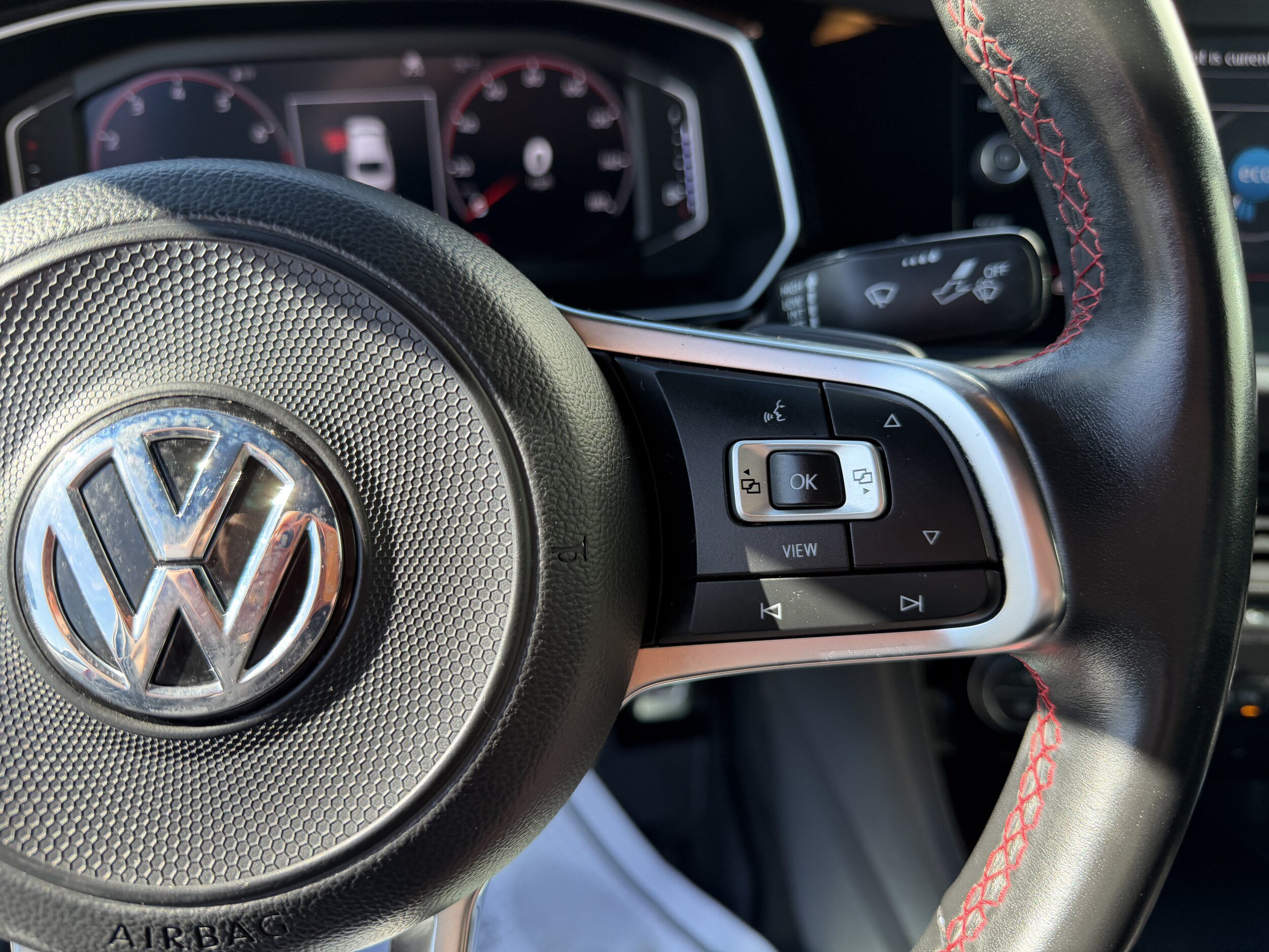 Used 2019 Volkswagen Jetta GLI Autobahn FWD image 16