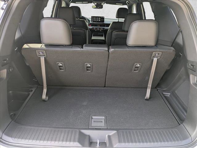 Certified 2026 Honda Pilot TrailSport image 8