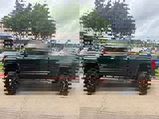 Used 2015 GMC Sierra 1500 SLT w/ SLT Crew Cab Value Package image 2