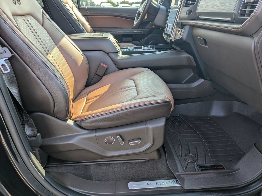 Used 2024 Ford Expedition Max King Ranch AWD/4WD image 43