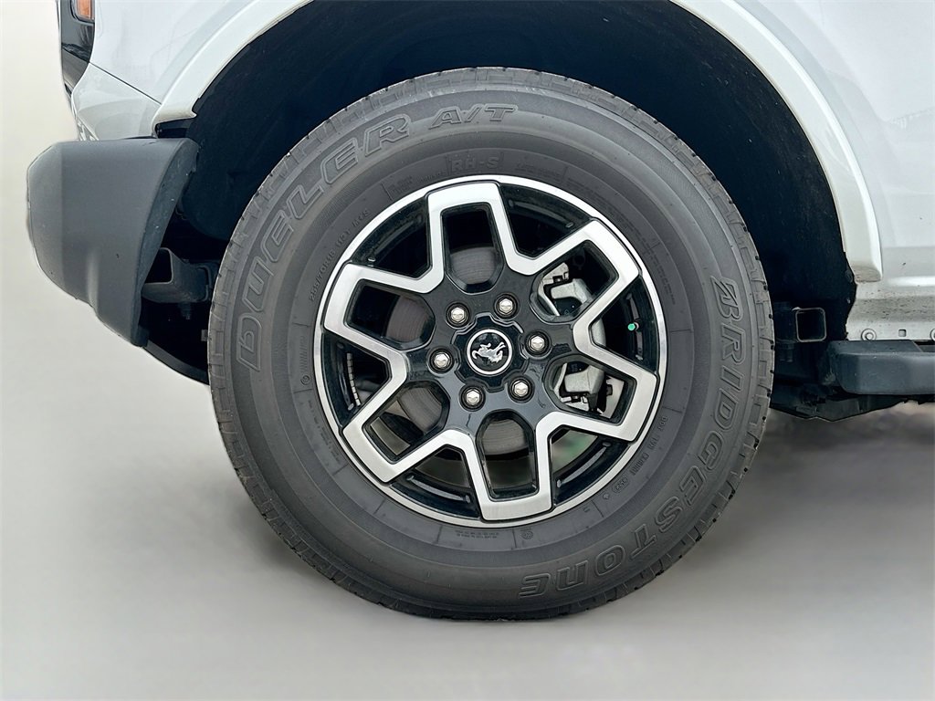 Used 2024 Ford Bronco Outer Banks image 31