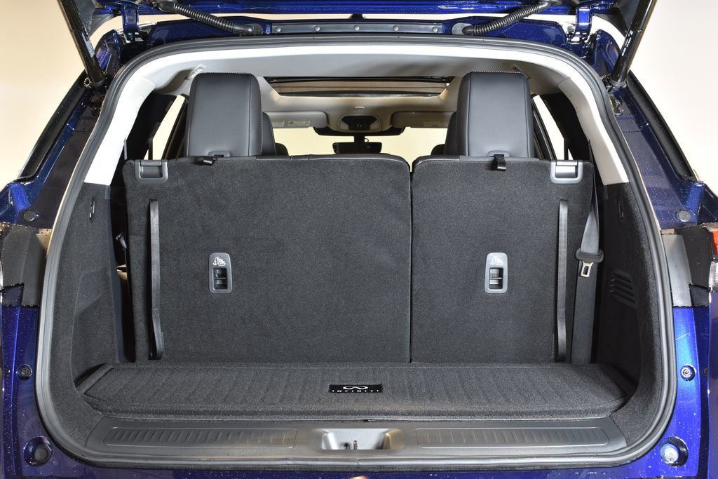 New 2026 INFINITI QX60 Luxe w/ Cargo Package image 30