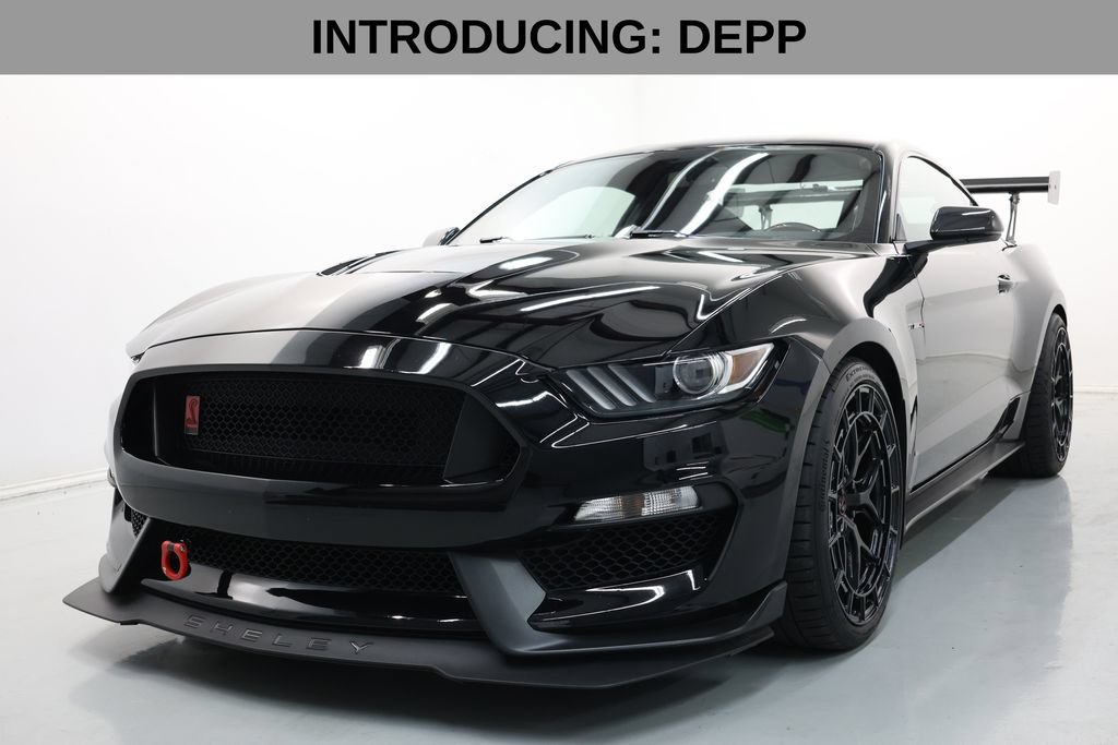 Used 2019 Ford Mustang Shelby GT350R w/ GT350R Equipment Group 920A RWD image 2