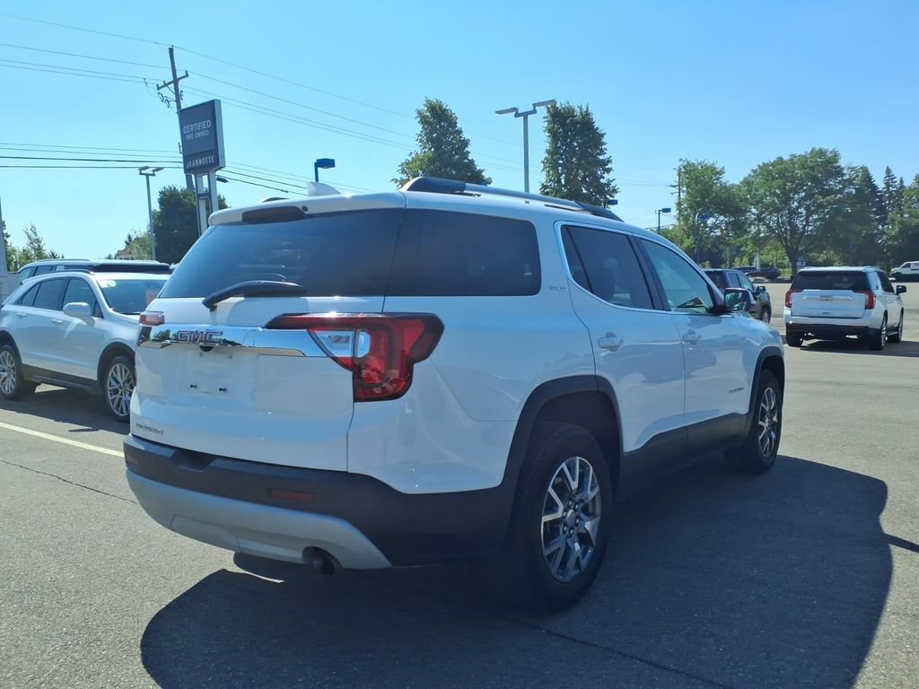 Used 2020 GMC Acadia SLE w/ Driver Convenience Package FWD image 4