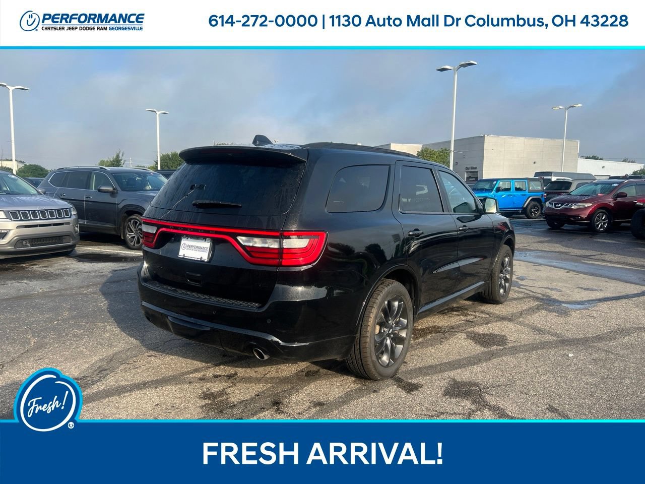 Used 2025 Dodge Durango R/T w/ Blacktop Package AWD/4WD image 4