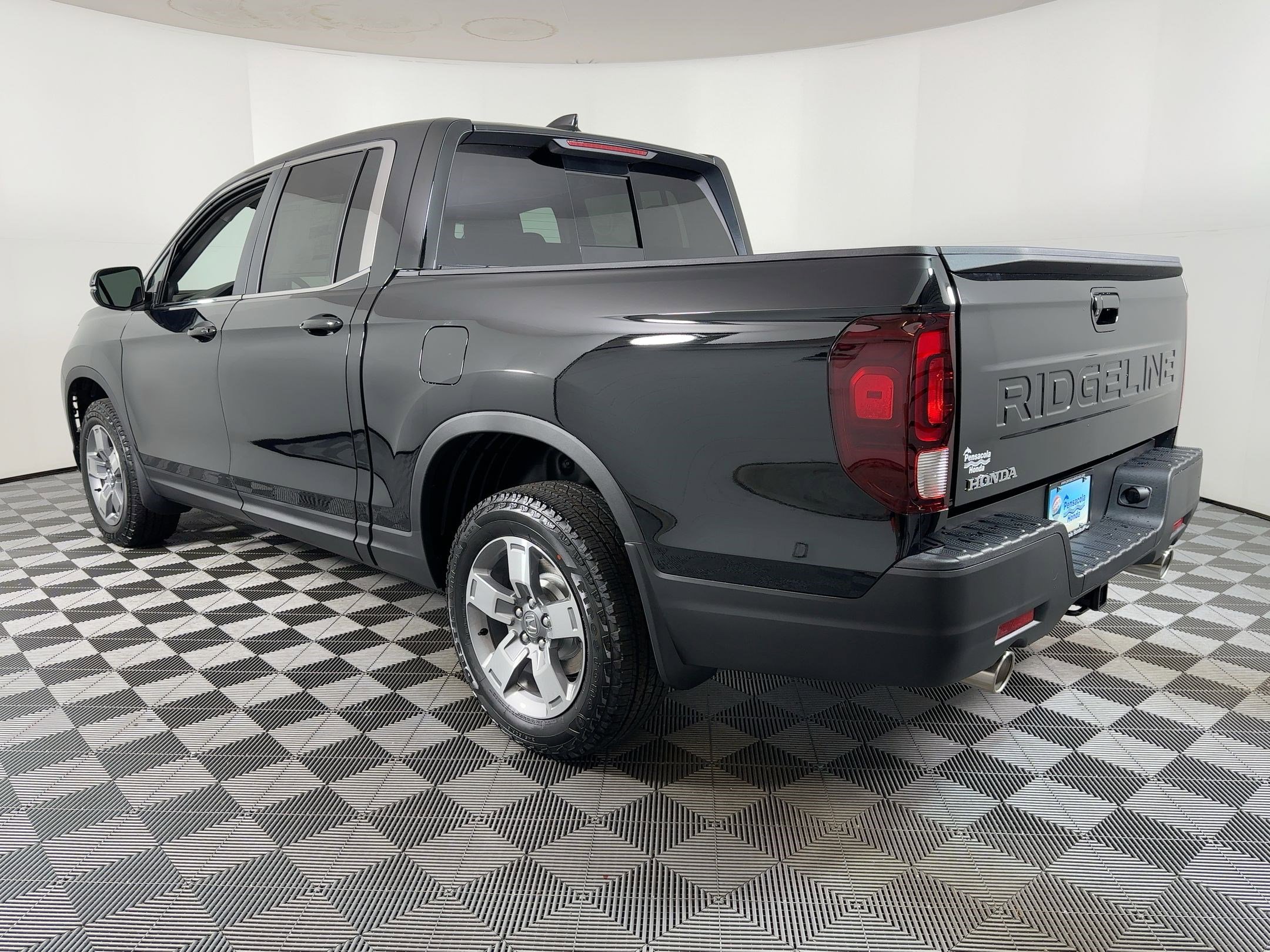 New 2026 Honda Ridgeline RTL image 2