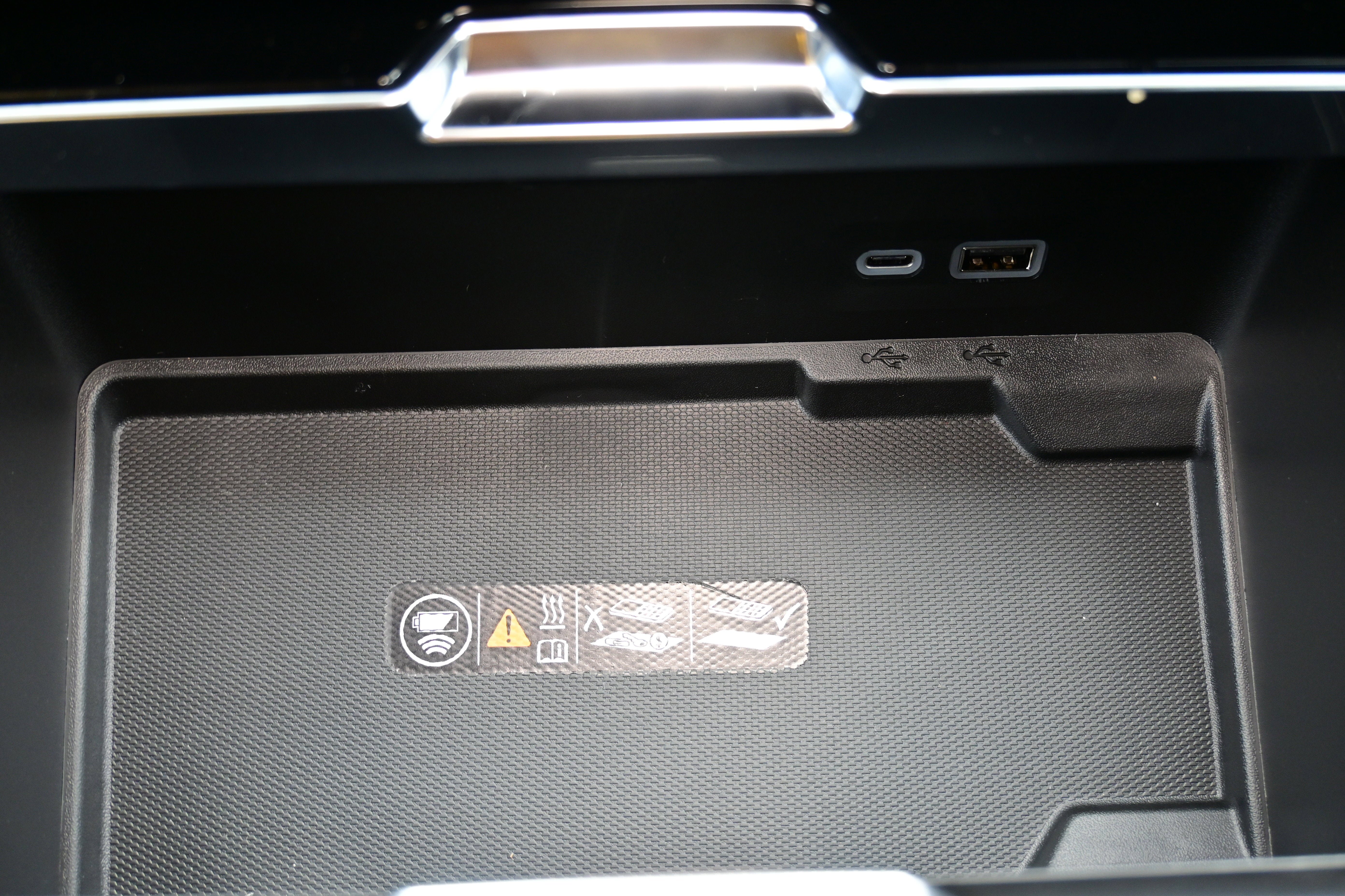 New 2026 GMC Yukon XL AT4 Ultimate w/ LPO, Floor Liner Package image 36