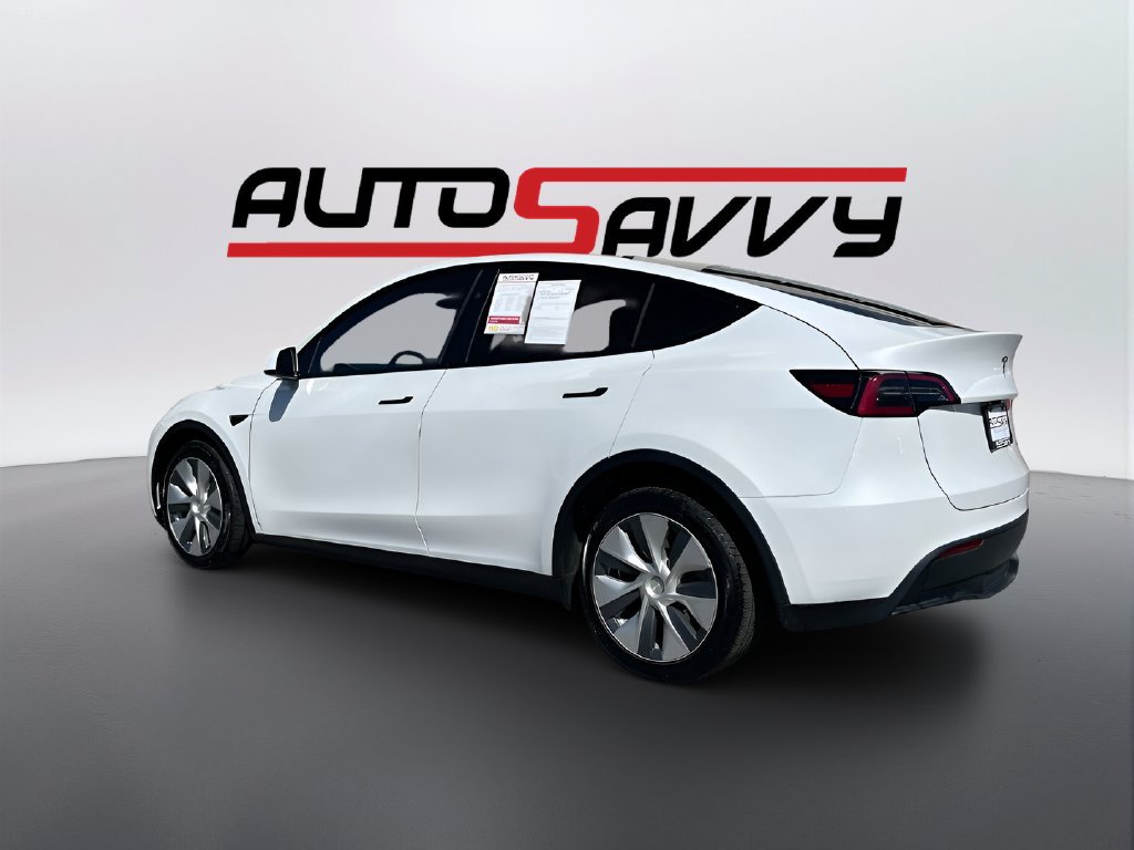 Used 2025 Tesla Model Y Long Range AWD/4WD image 5