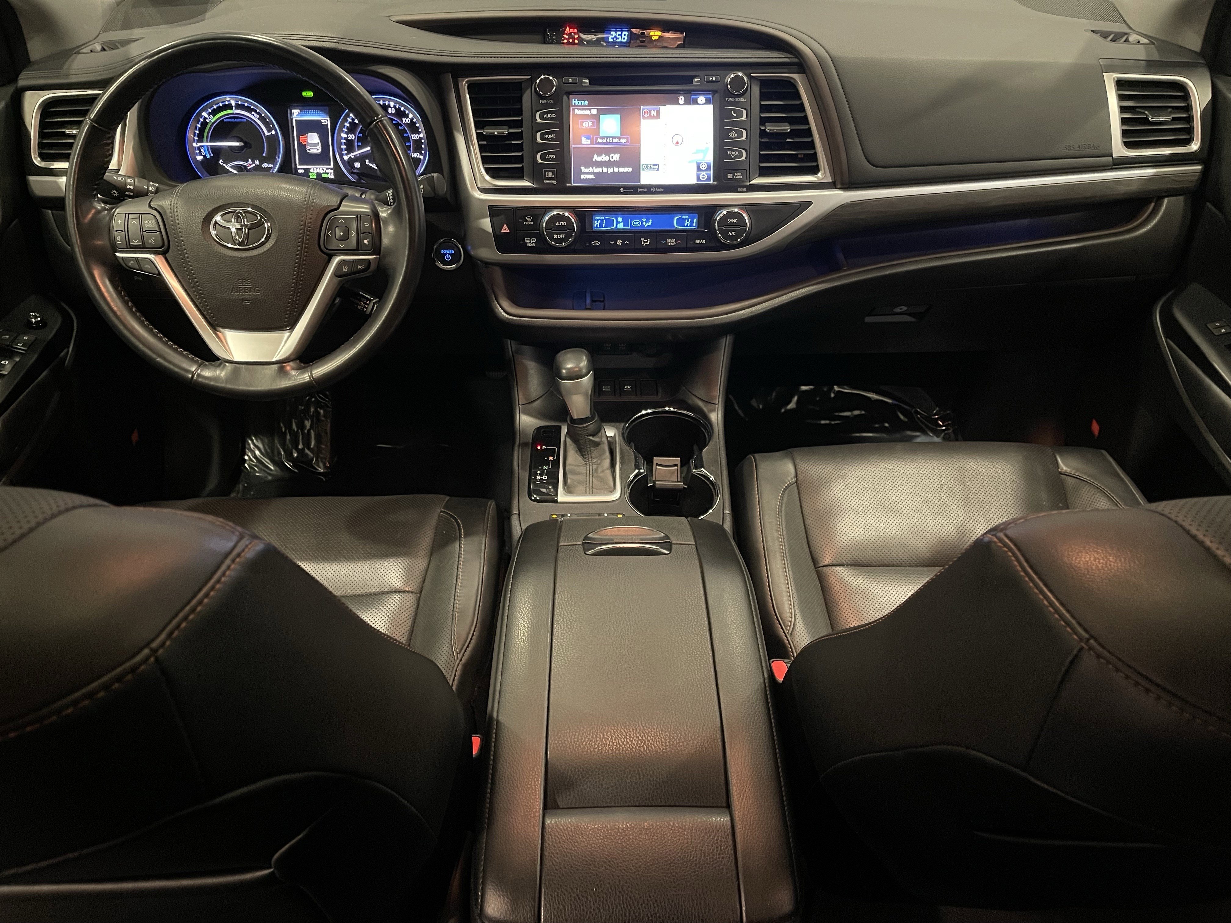 Used 2018 Toyota Highlander Limited image 17