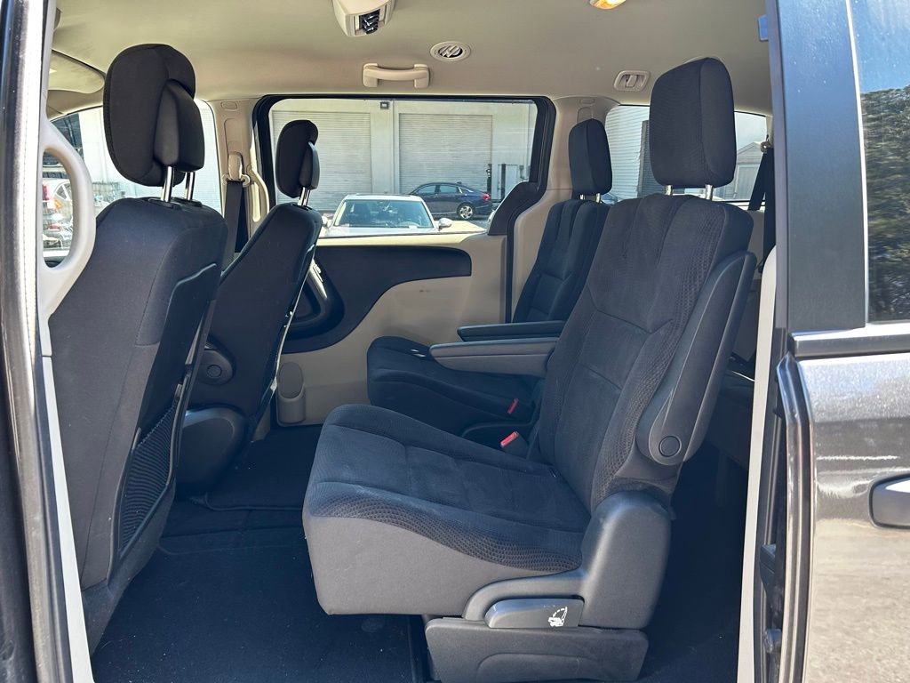 Used 2019 Dodge Grand Caravan SE image 10