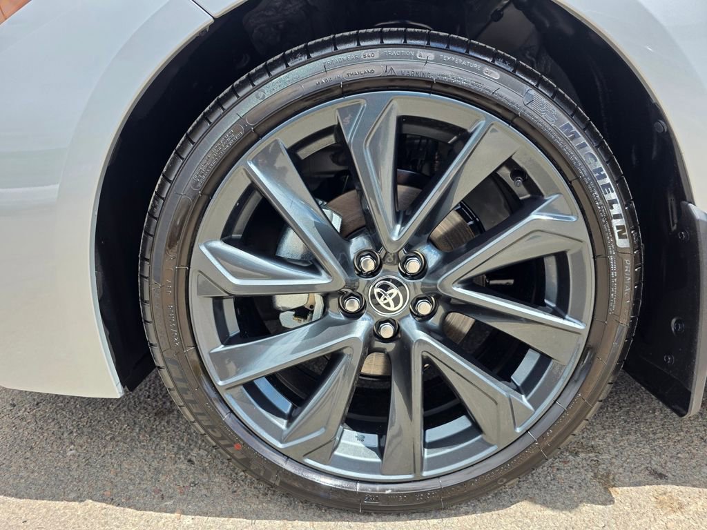 Used 2025 Toyota Corolla SE image 34