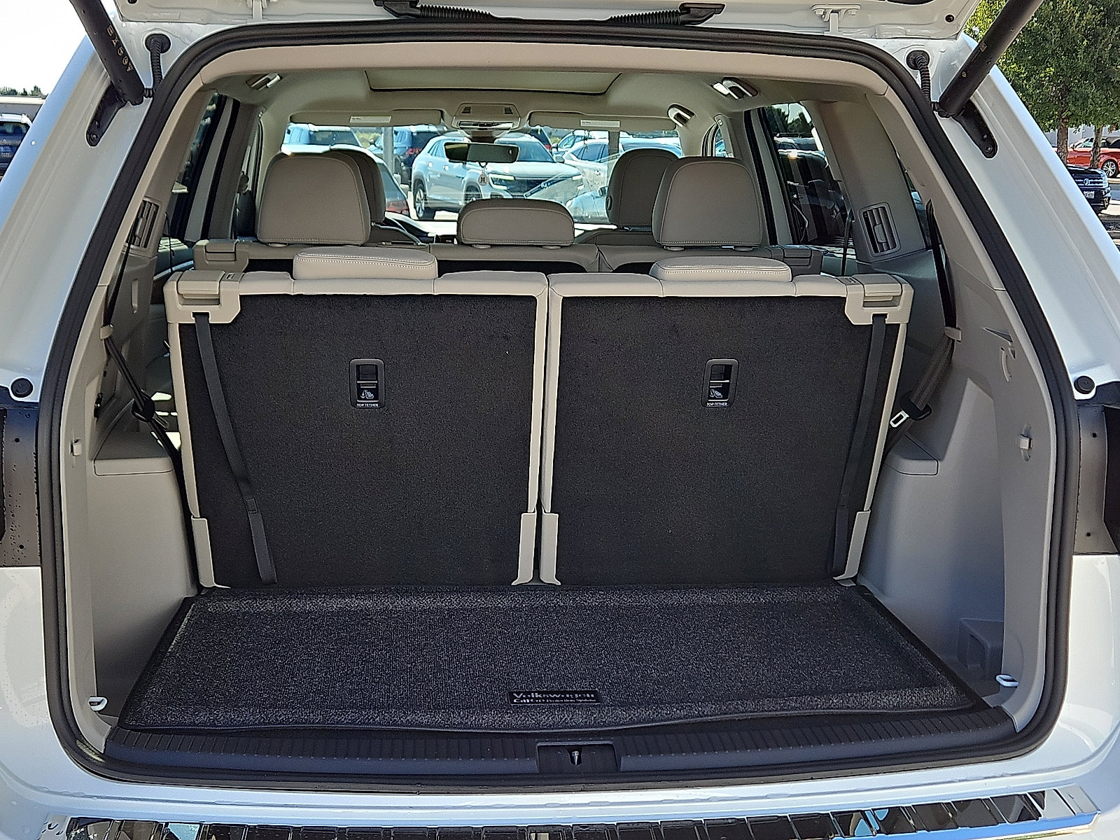 New 2026 Volkswagen Atlas SE image 7