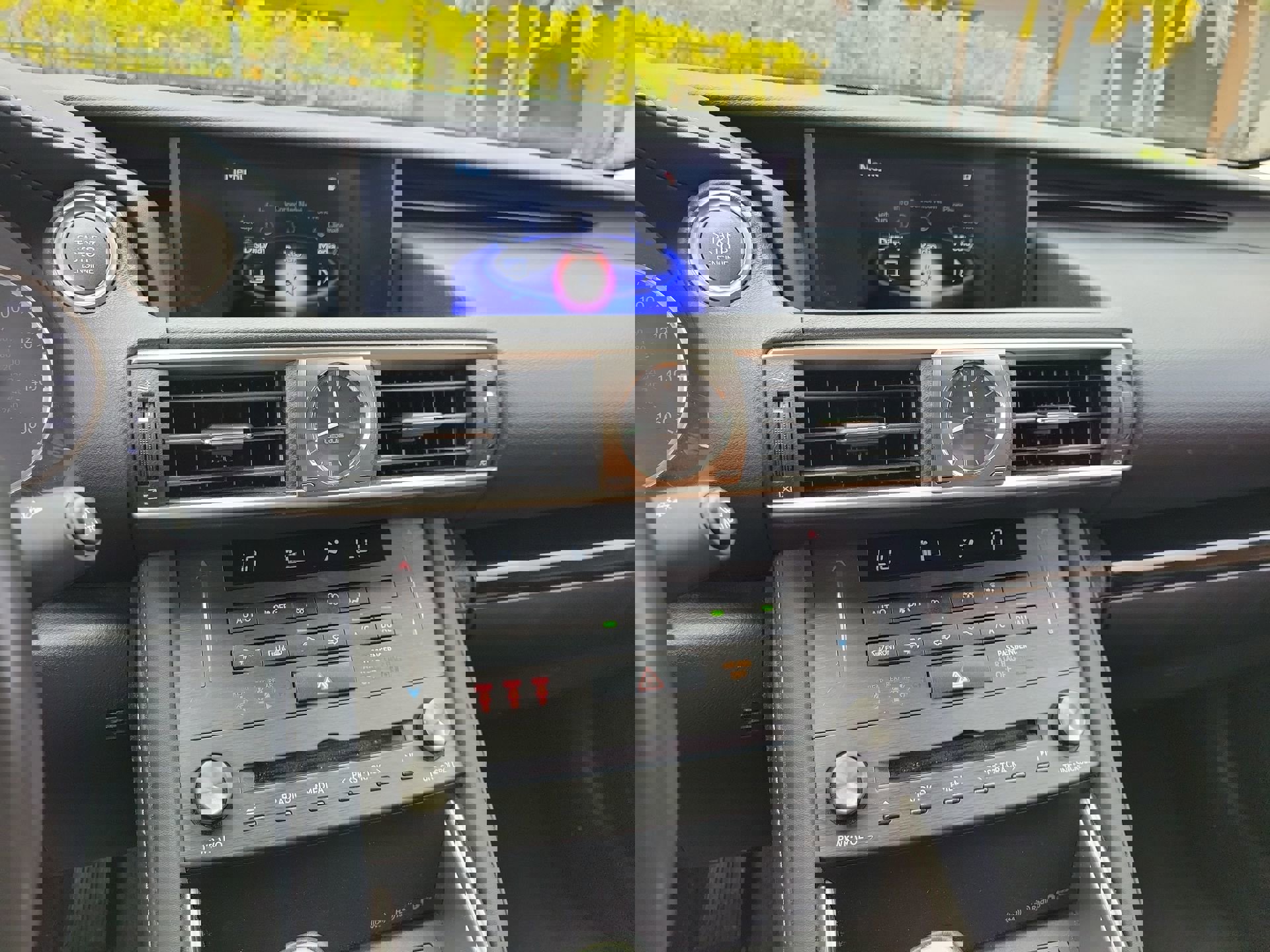 Used 2019 Lexus IS 300 w/ Premium Package image 22