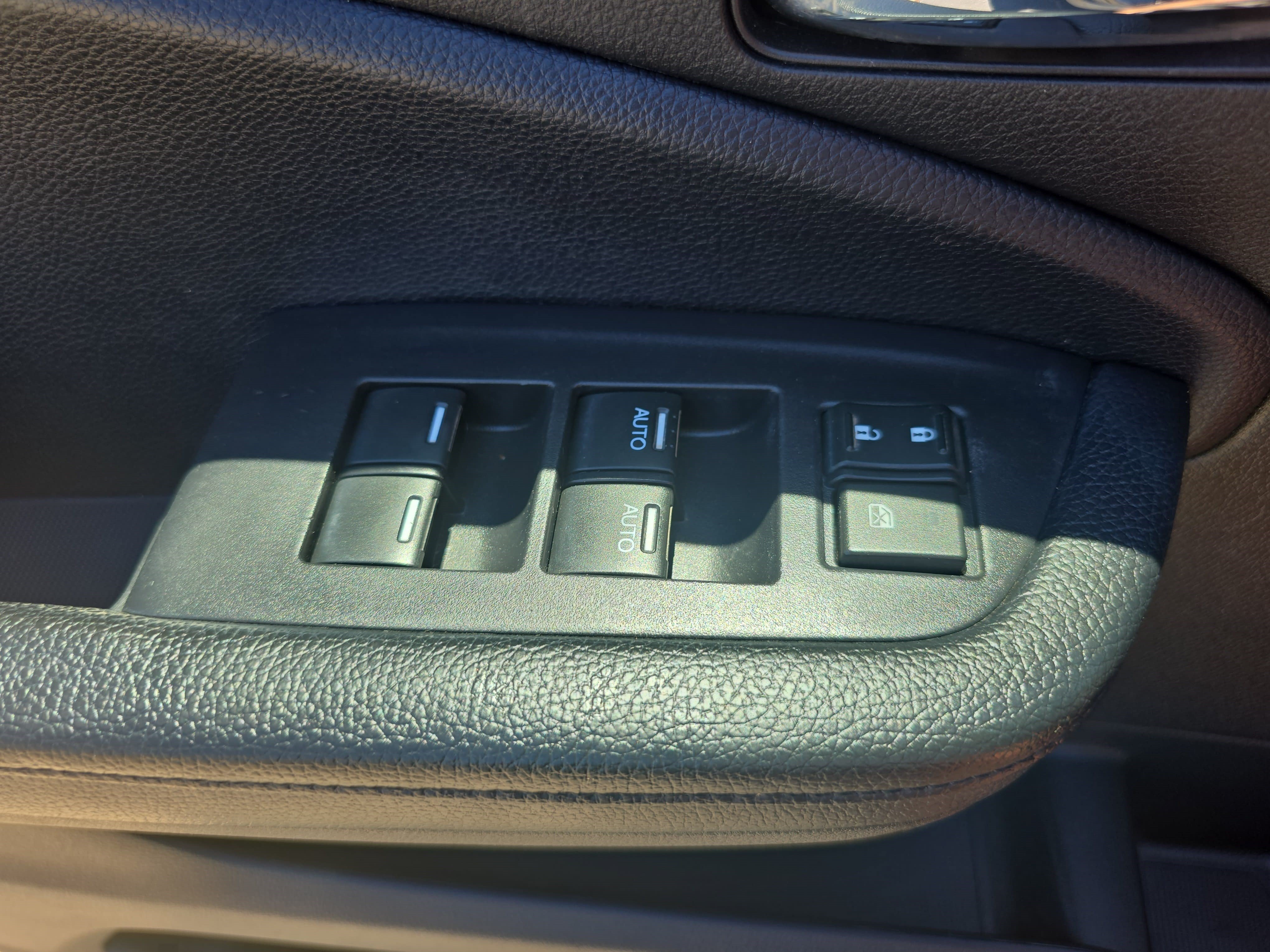 Certified 2018 Honda Pilot EX-L image 30