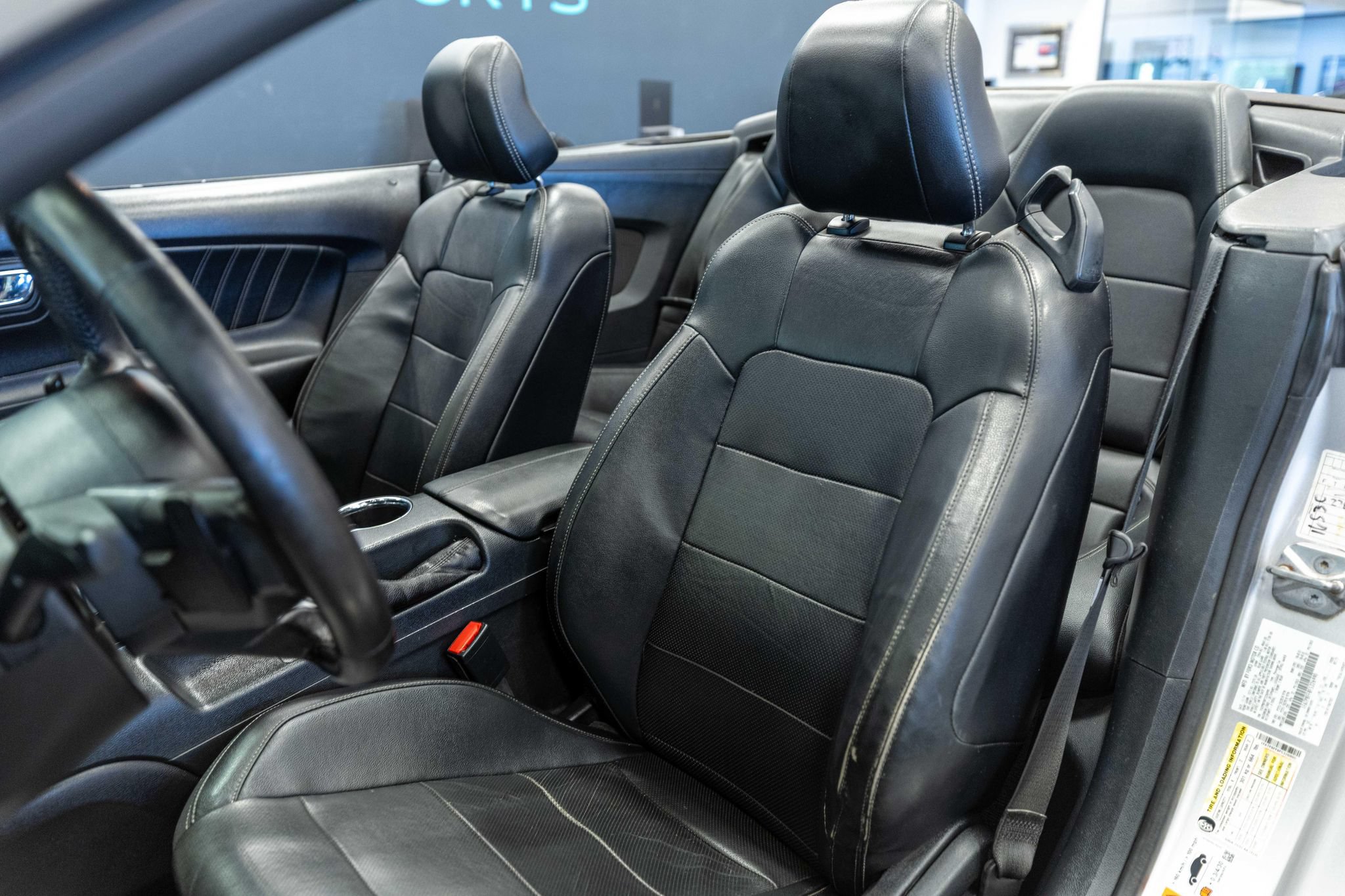 Used 2015 Ford Mustang GT Premium RWD image 12