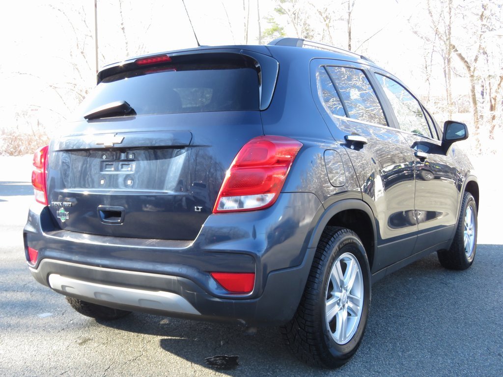 Used 2018 Chevrolet Trax LT w/ Sun & Sound Package image 5