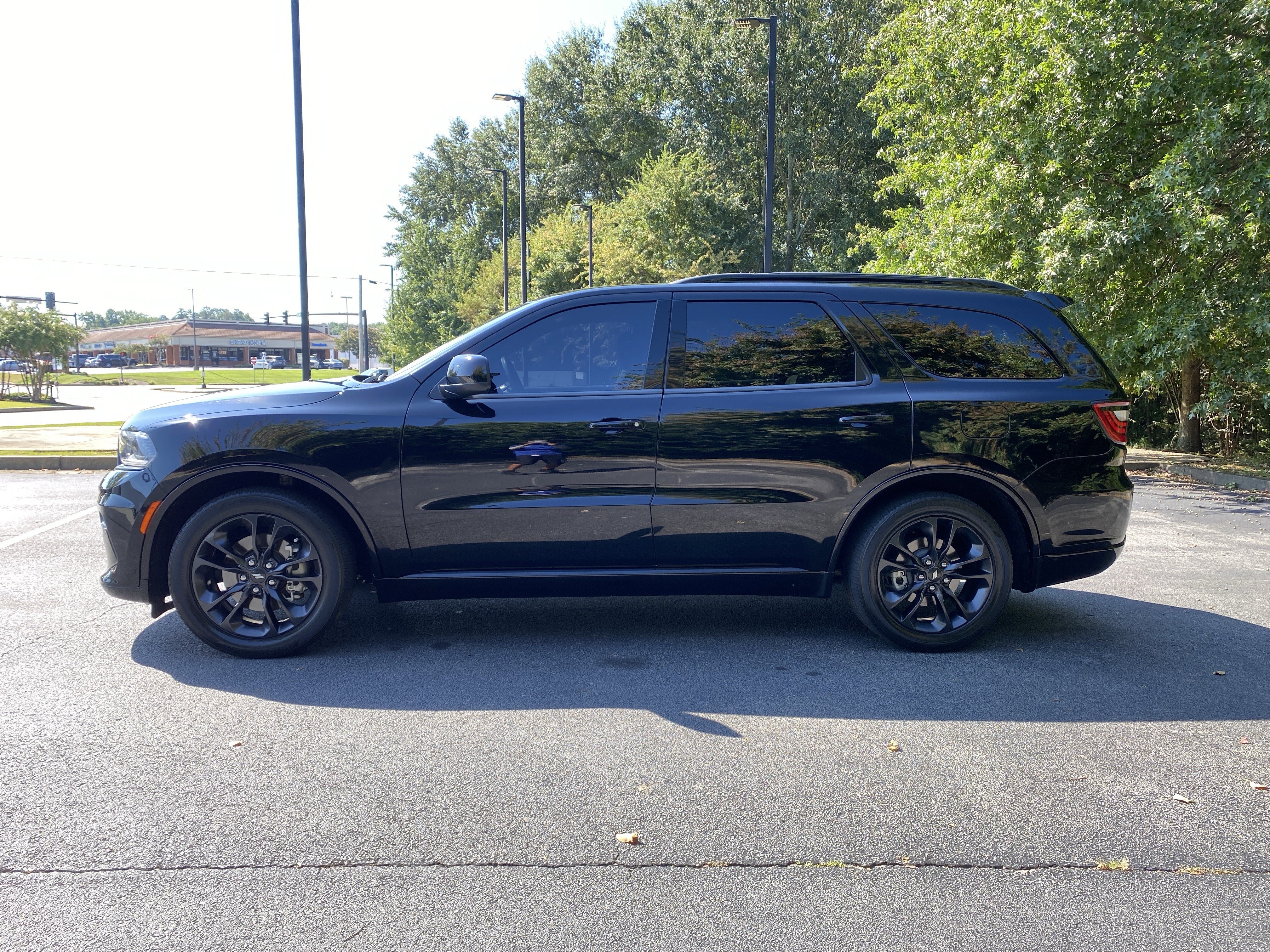 Used 2024 Dodge Durango GT w/ Blacktop Package RWD image 6