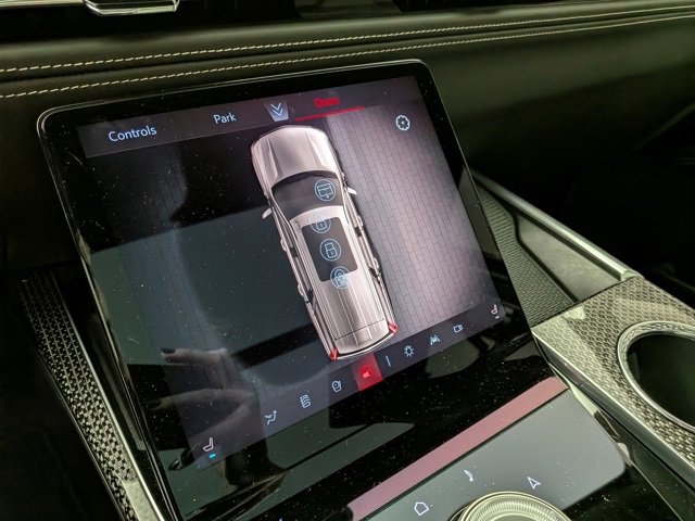 Used 2025 Cadillac Escalade V w/ LPO, ONYX Package image 10