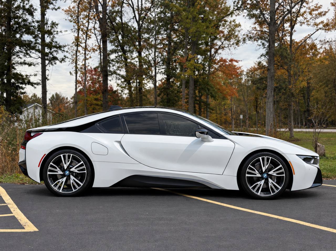 Used 2014 BMW i8 AWD/4WD image 5