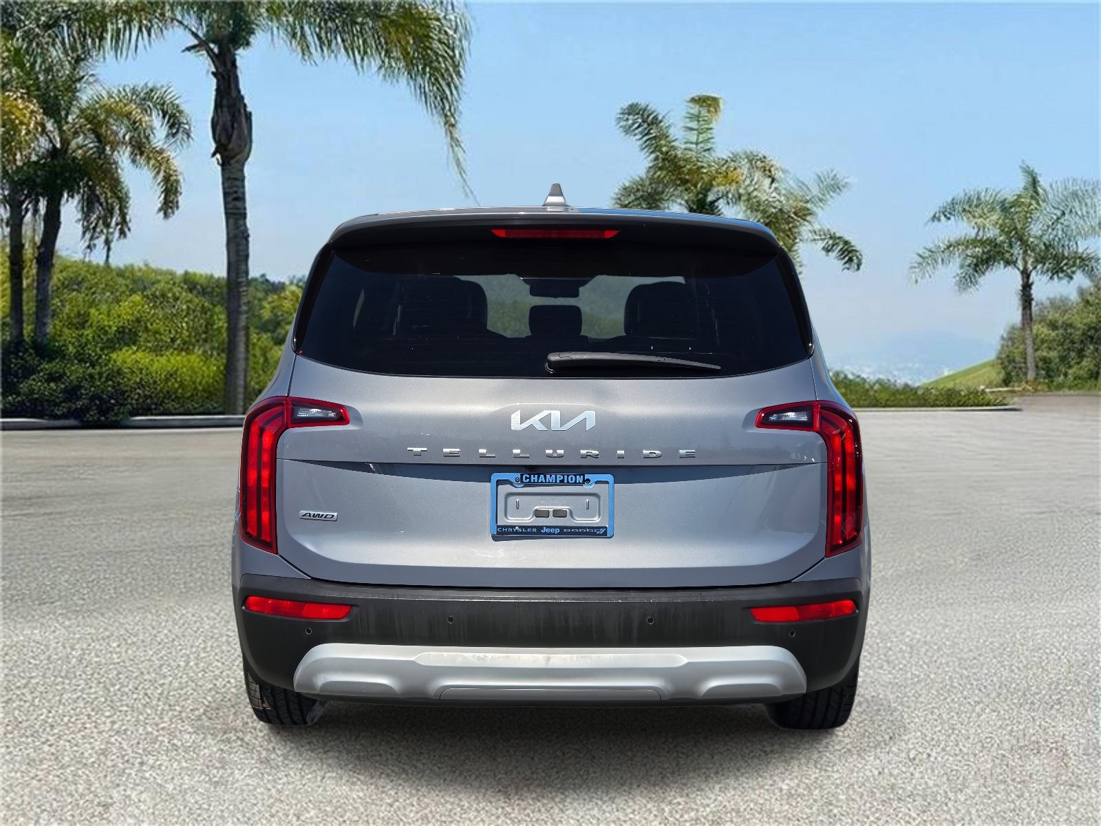 Used 2022 Kia Telluride LX AWD/4WD image 5