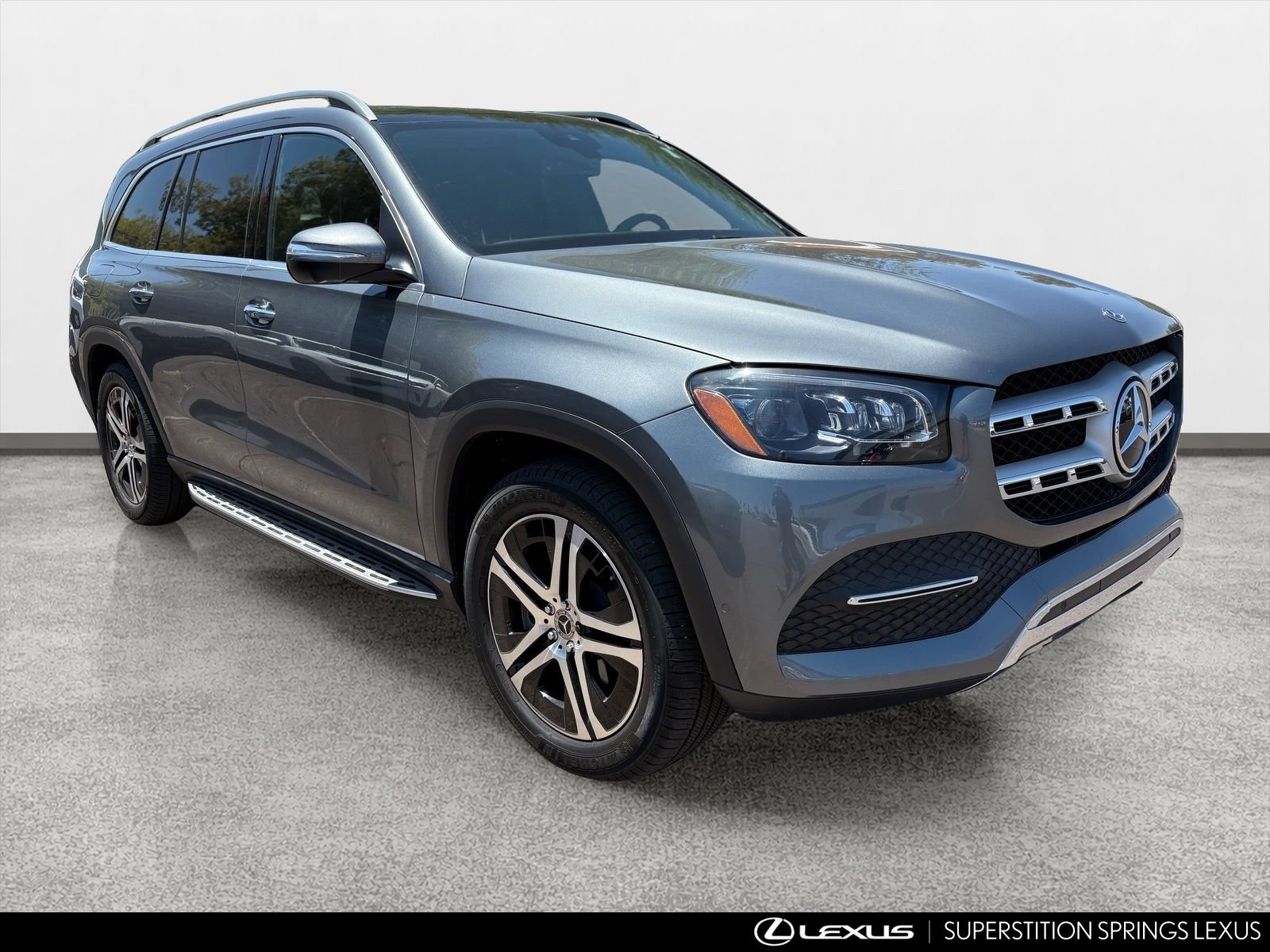 Used 2021 Mercedes-Benz GLS 450 4MATIC image 2